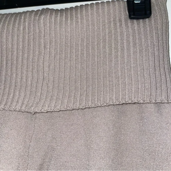 SHEIN Cream Boot Cut Fold Over Flare Knit Pants, Excellent Condition - Picture 7 of 8